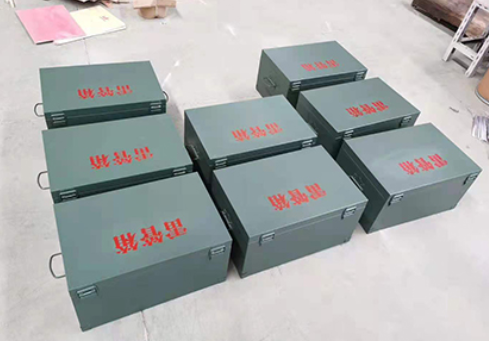 感城镇炸药箱和雷管箱一般是怎么存放的？